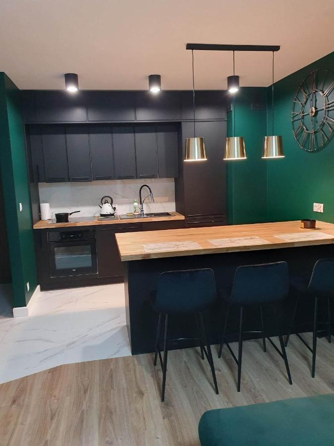 Apartament 3 Pokojowy Lub Pokoj W Mieszkaniu W Nowym Bloku Варшава Экстерьер фото