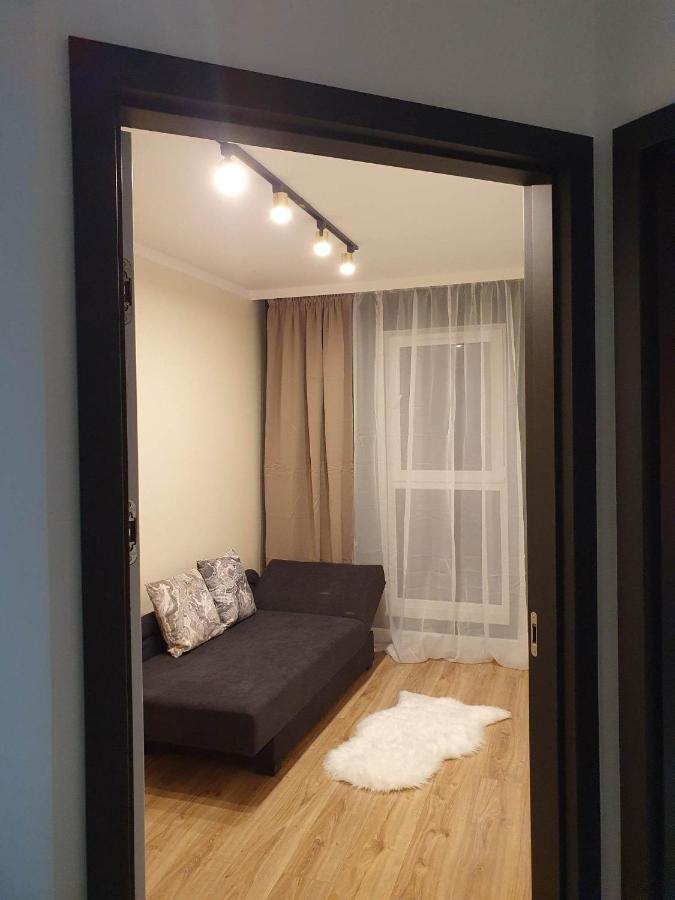 Apartament 3 Pokojowy Lub Pokoj W Mieszkaniu W Nowym Bloku Варшава Экстерьер фото
