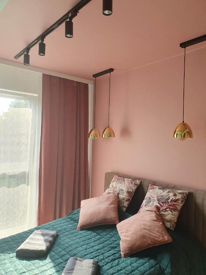 Apartament 3 Pokojowy Lub Pokoj W Mieszkaniu W Nowym Bloku Варшава Экстерьер фото